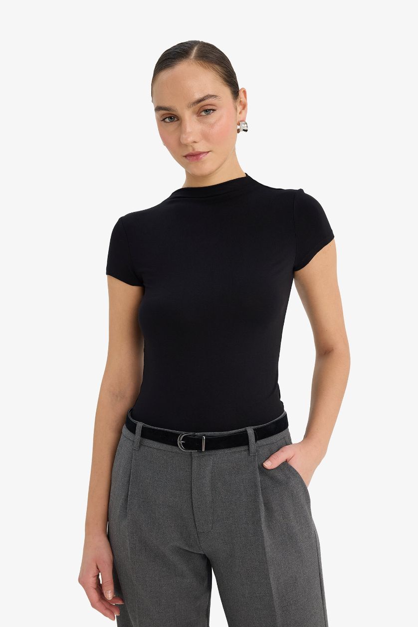 FEMME Noir T-shirt manches courtes à demi-col montant Coupe slim