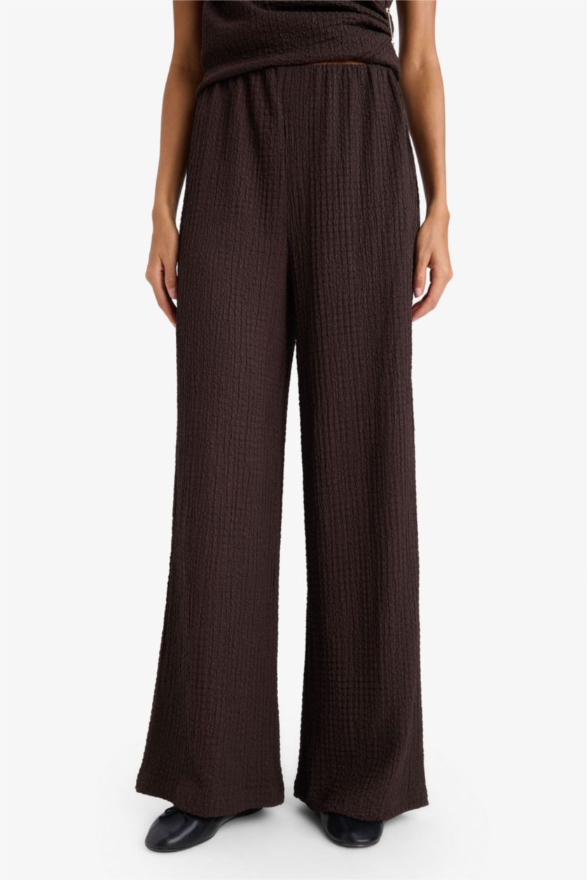 نساء بني سروال القماش المنسوج وايد ليج