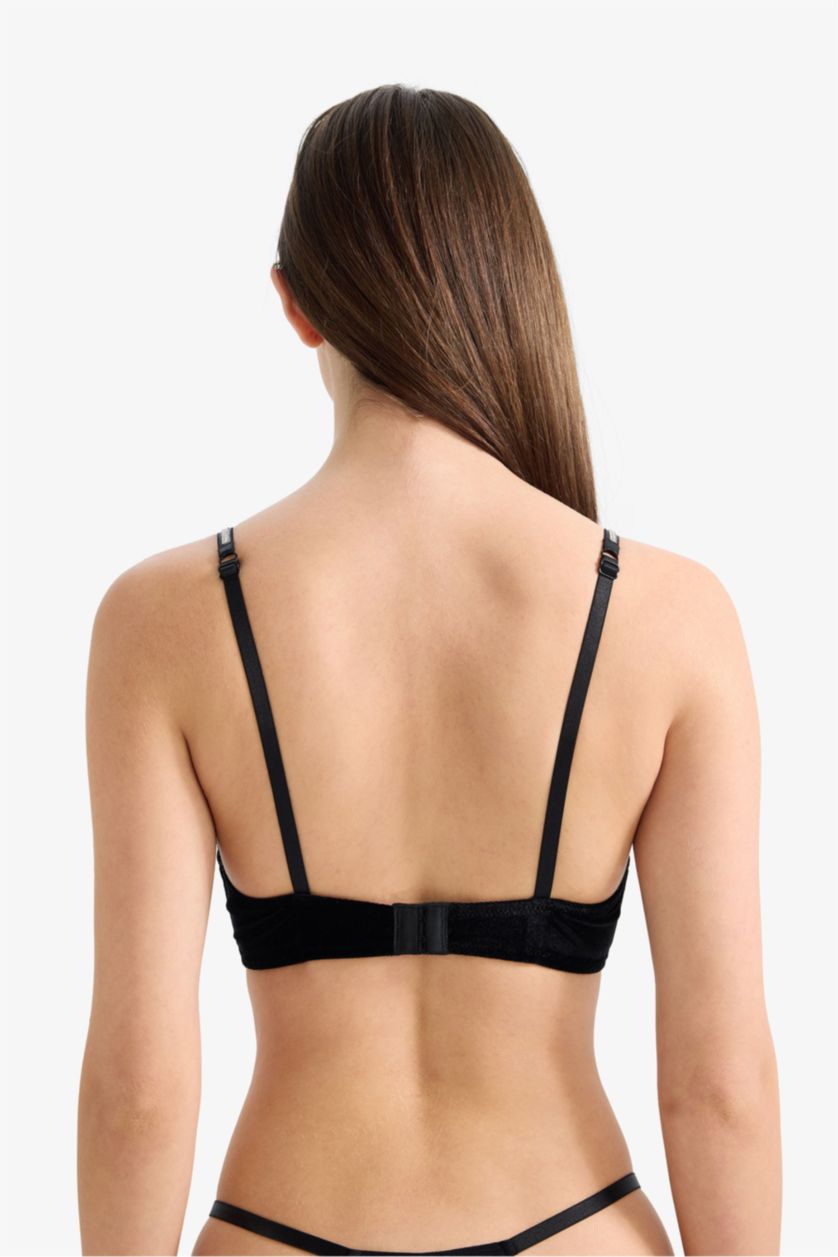 Woman Black Velvet Lined Full Push Up Underwired T-Shirt Bra