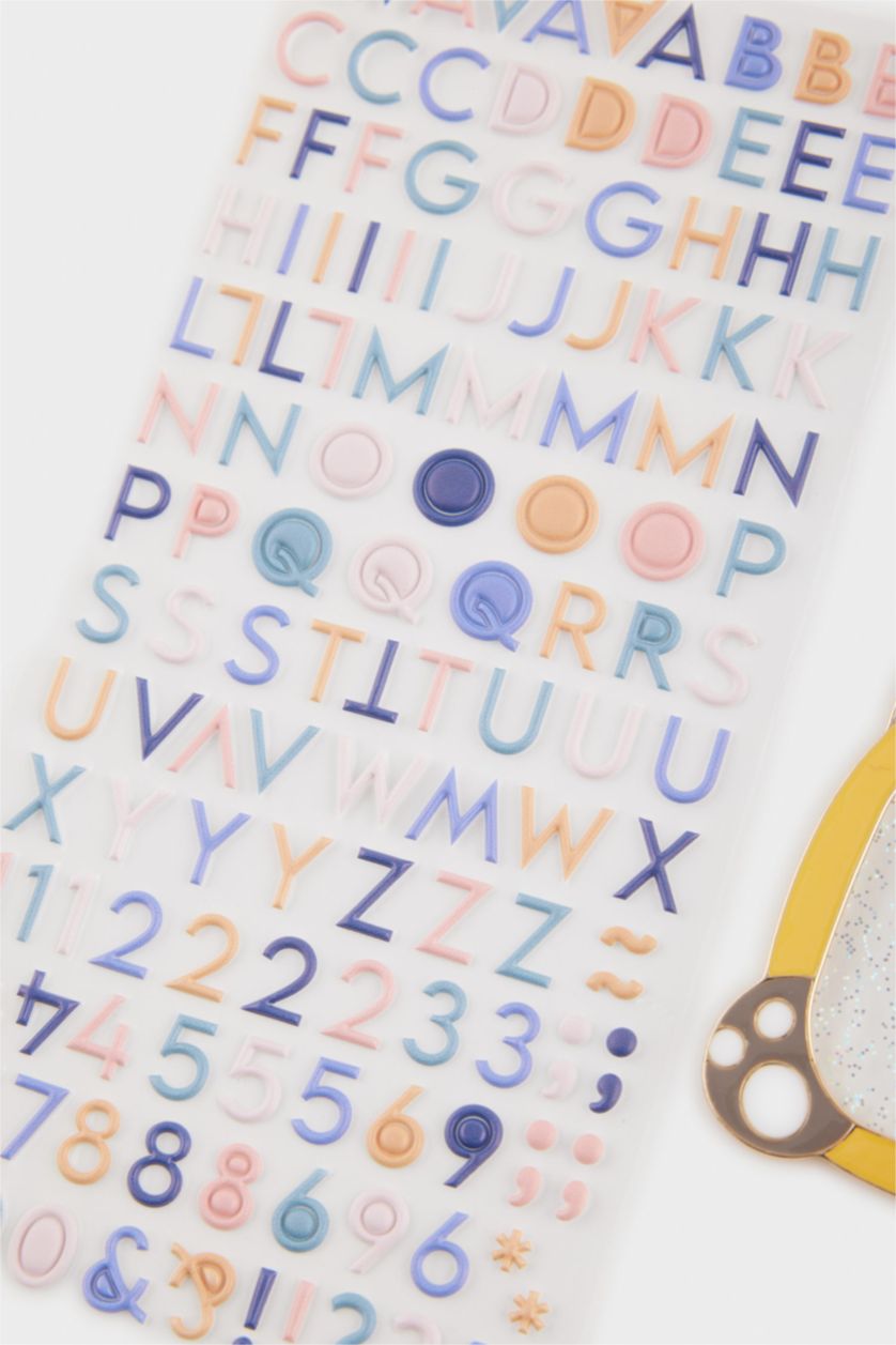 Kadın Karma Kadın Kedi Temalı Harfli Charm Anahtarlık