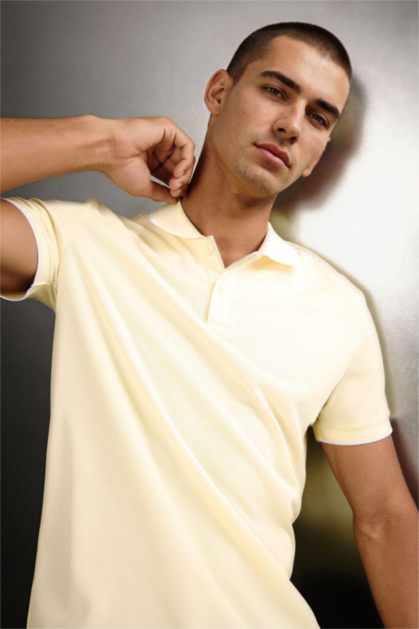 Man Light Yellow Slim Fit Short Sleeve Polo T-Shirt