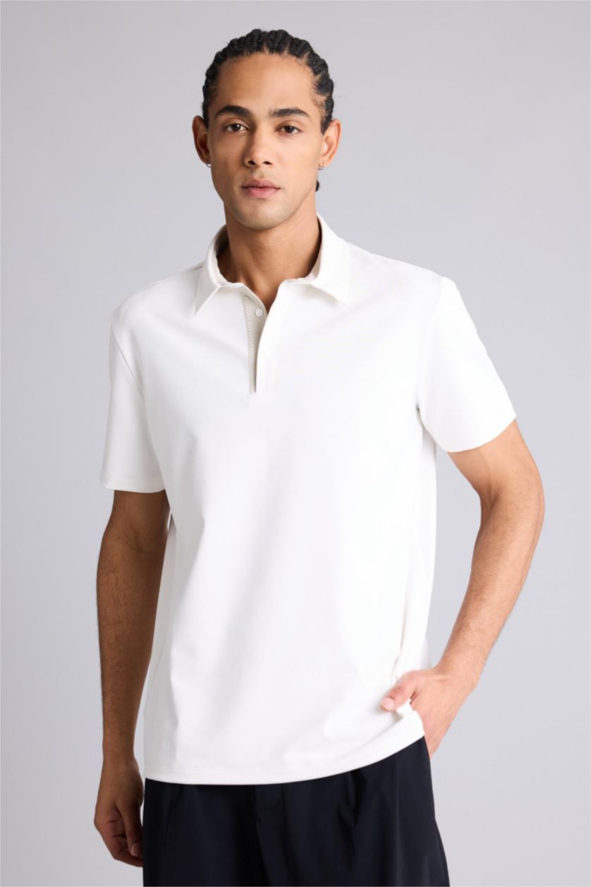 Man Ecru Standard Fit Short Sleeve Polo T-Shirt