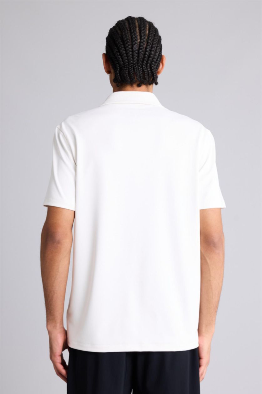 Man Ecru Standard Fit Short Sleeve Polo T-Shirt
