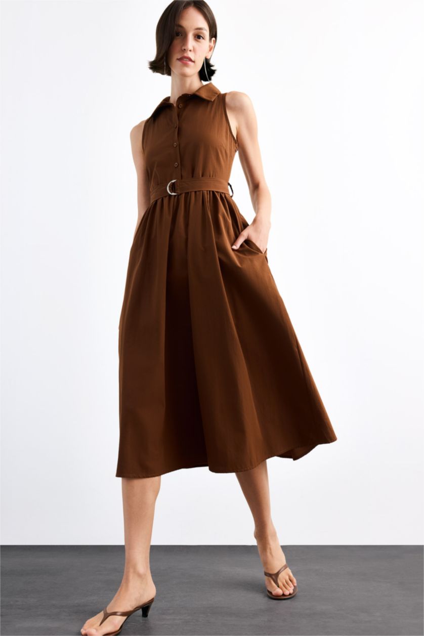 Woman Brown Short Sleeve Maxi Dress