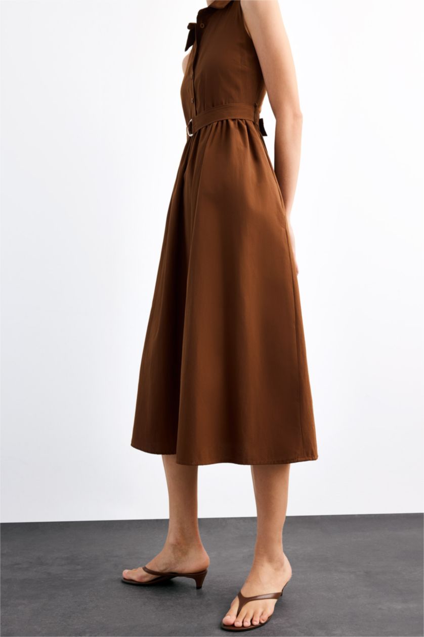 Woman Brown Short Sleeve Maxi Dress