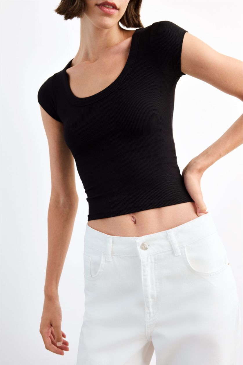 نساء أسود تيشيرت نص ردن وياخة مستديرة