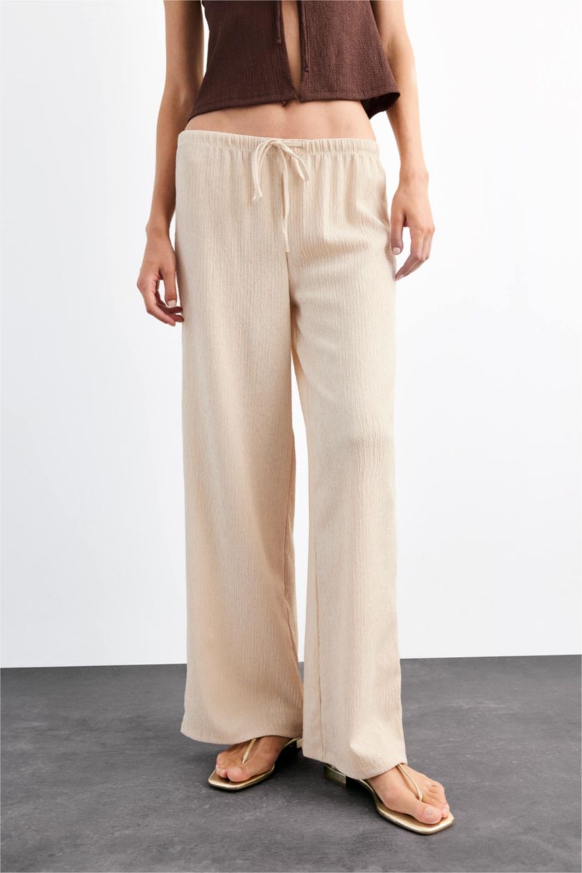 Kadın Bej Relax Fıt Normal Bel Düz Paça Bürümcük Pantolon