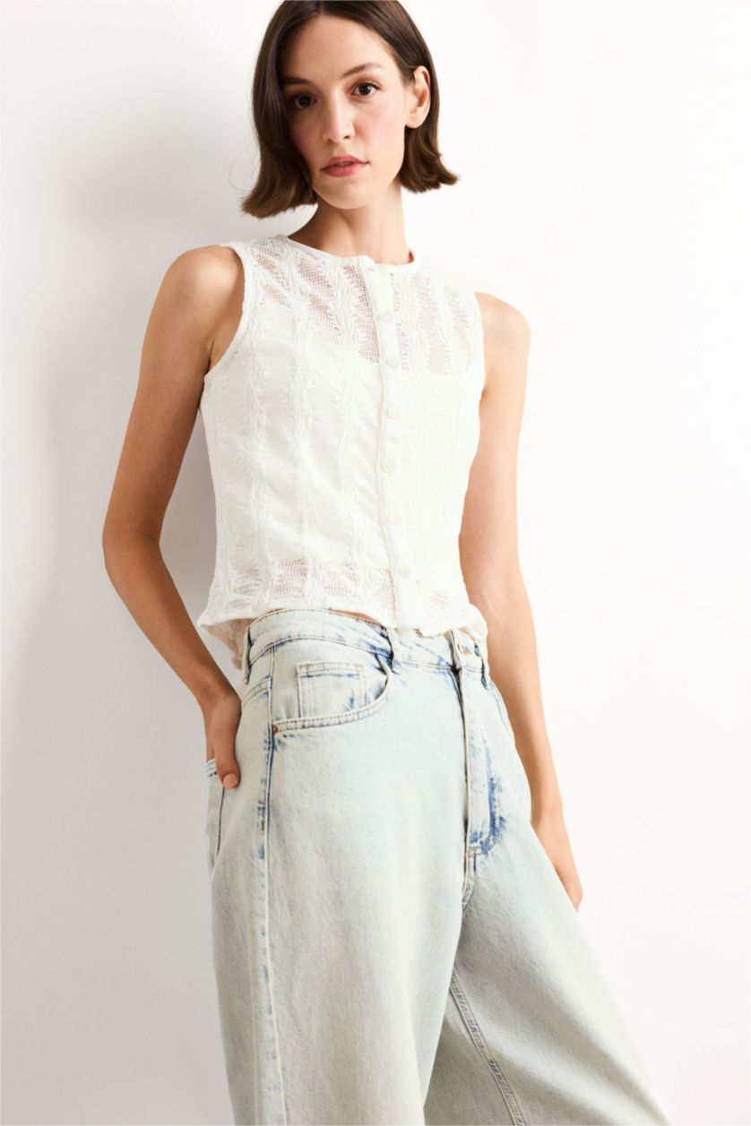 Kadın Beyaz Bisiklet Yaka Pamuklu Kolsuz Bluz