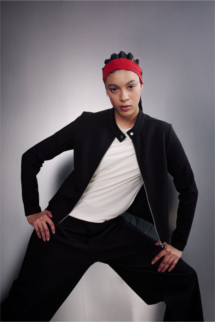 Kadın Siyah Standart Fıt Dik Yaka Skuba Dalgıç Kumaş Fermuarlı Sweatshirt