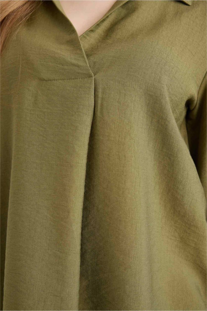Woman Khaki Regular Fit Crew Neck Long Sleeve Blouse