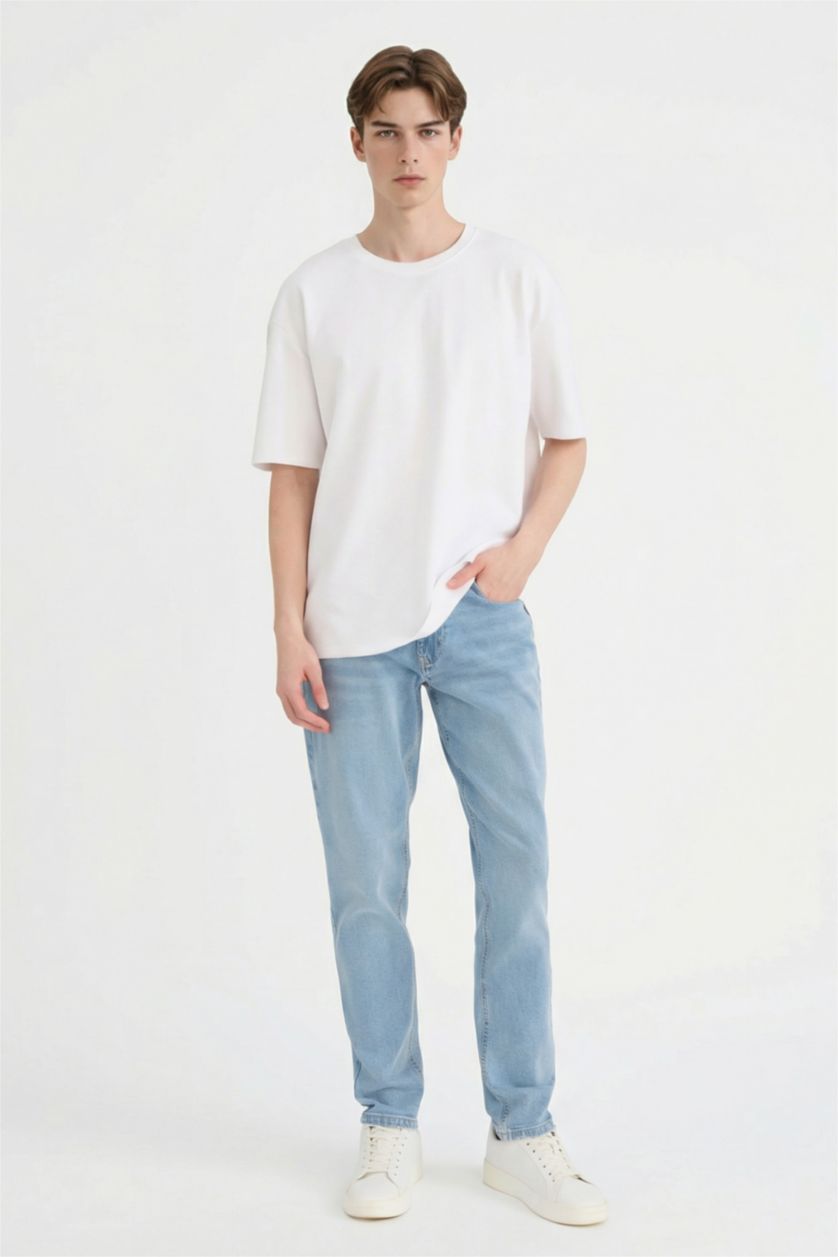 Man Light Blue Slim Fit Tapered Straight Leg  Denim Trousers