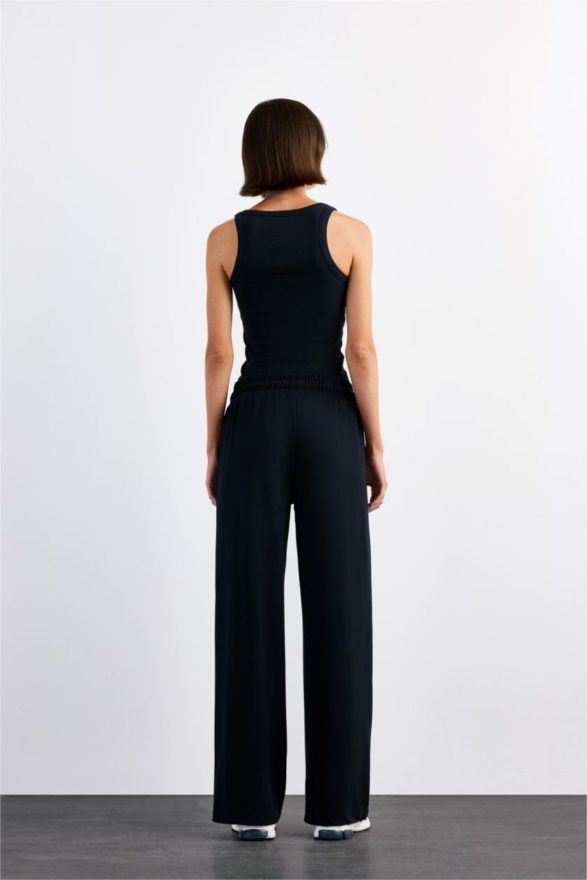 Kadın Lacivert Relax Fıt Normal Bel Düz Paça Modal Pantolon