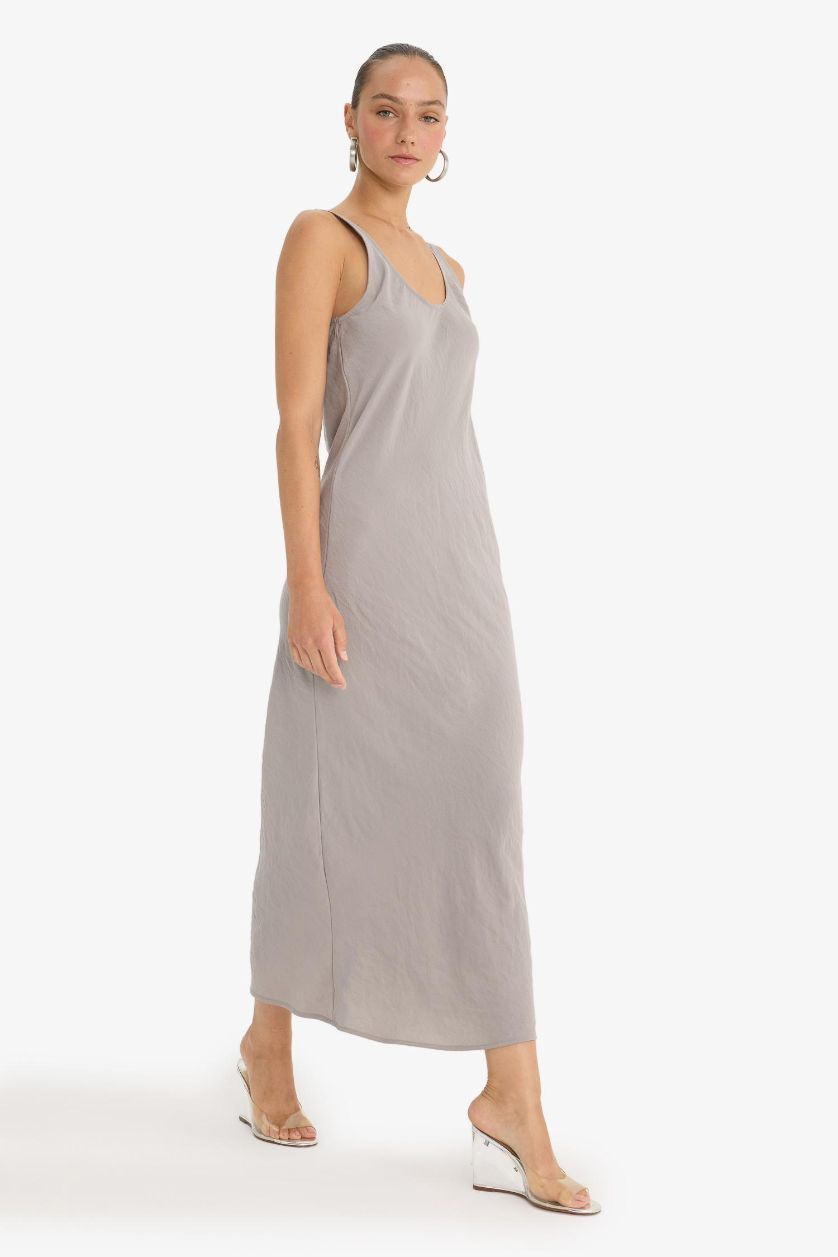 Kadın Açık Gri V Yaka Modal Kolsuz Maxi Elbise