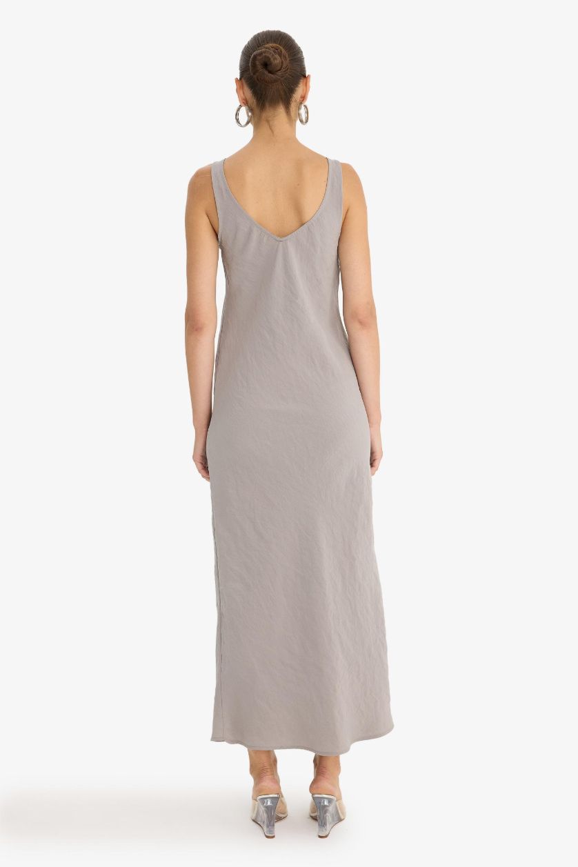Kadın Açık Gri V Yaka Modal Kolsuz Maxi Elbise