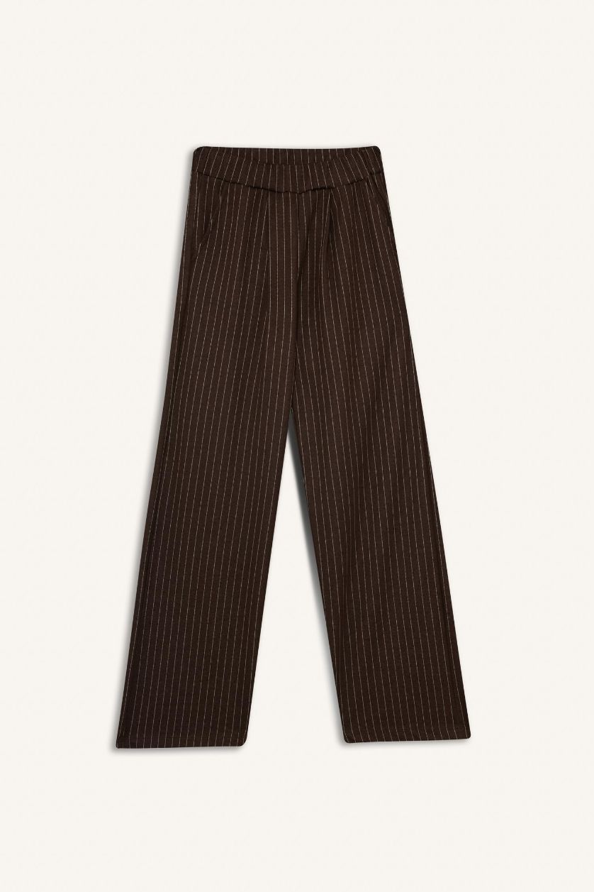 نساء بني بنطرون مخطط وايد ليج برجل واسع