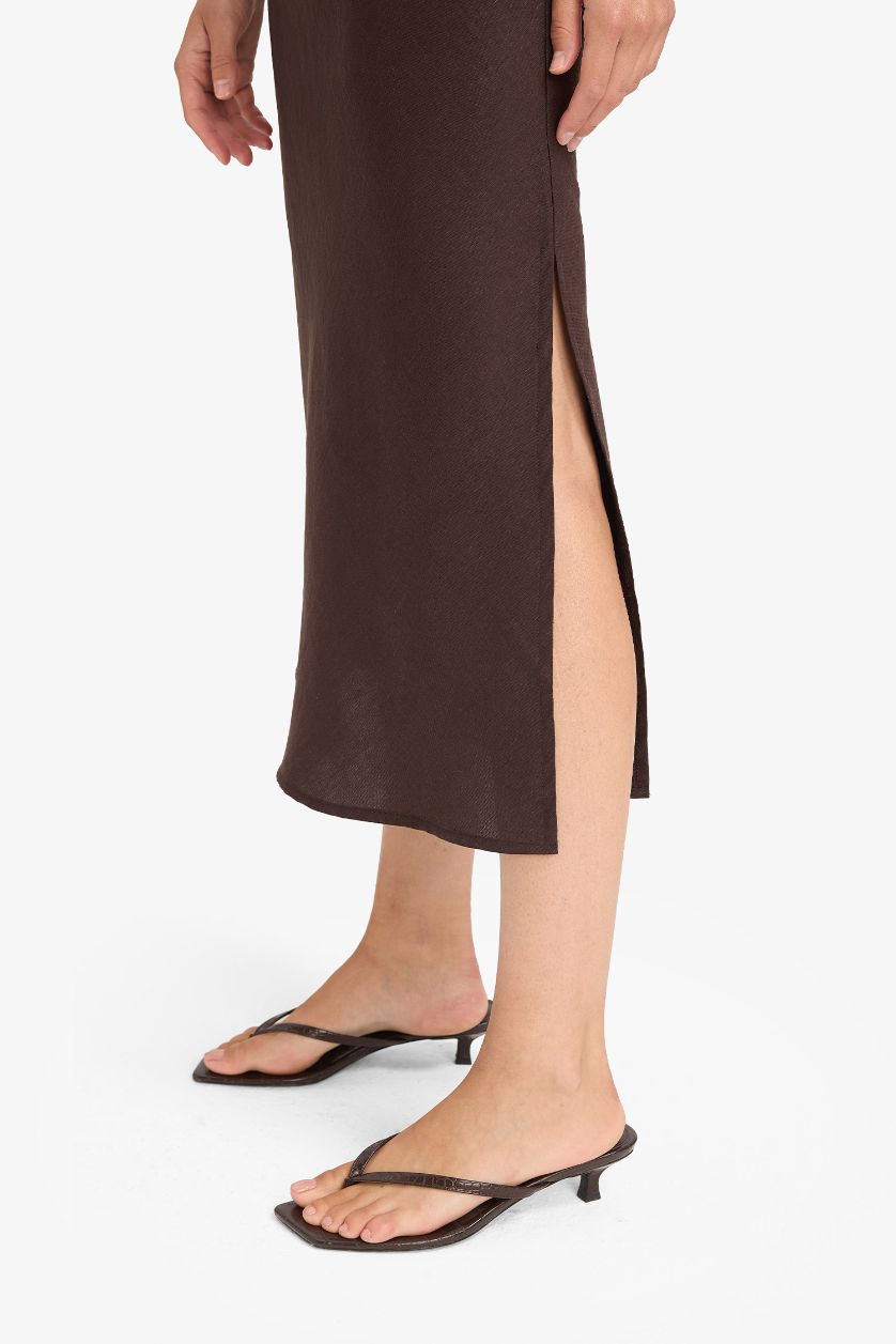 حريمي بني فستان كتان طويل نص كم بياقة مستديرة