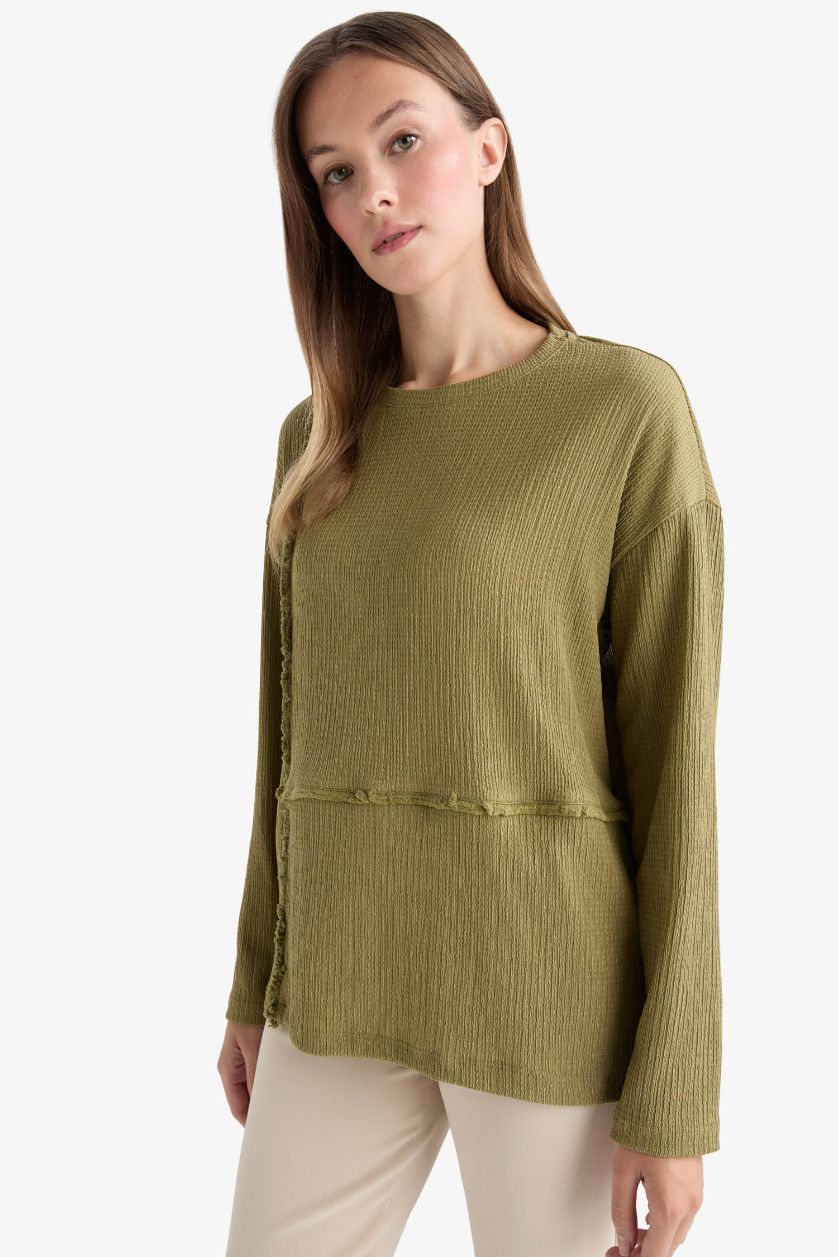 نساء كاكي Relax Fit Crew Neck Crepe T-Shirt