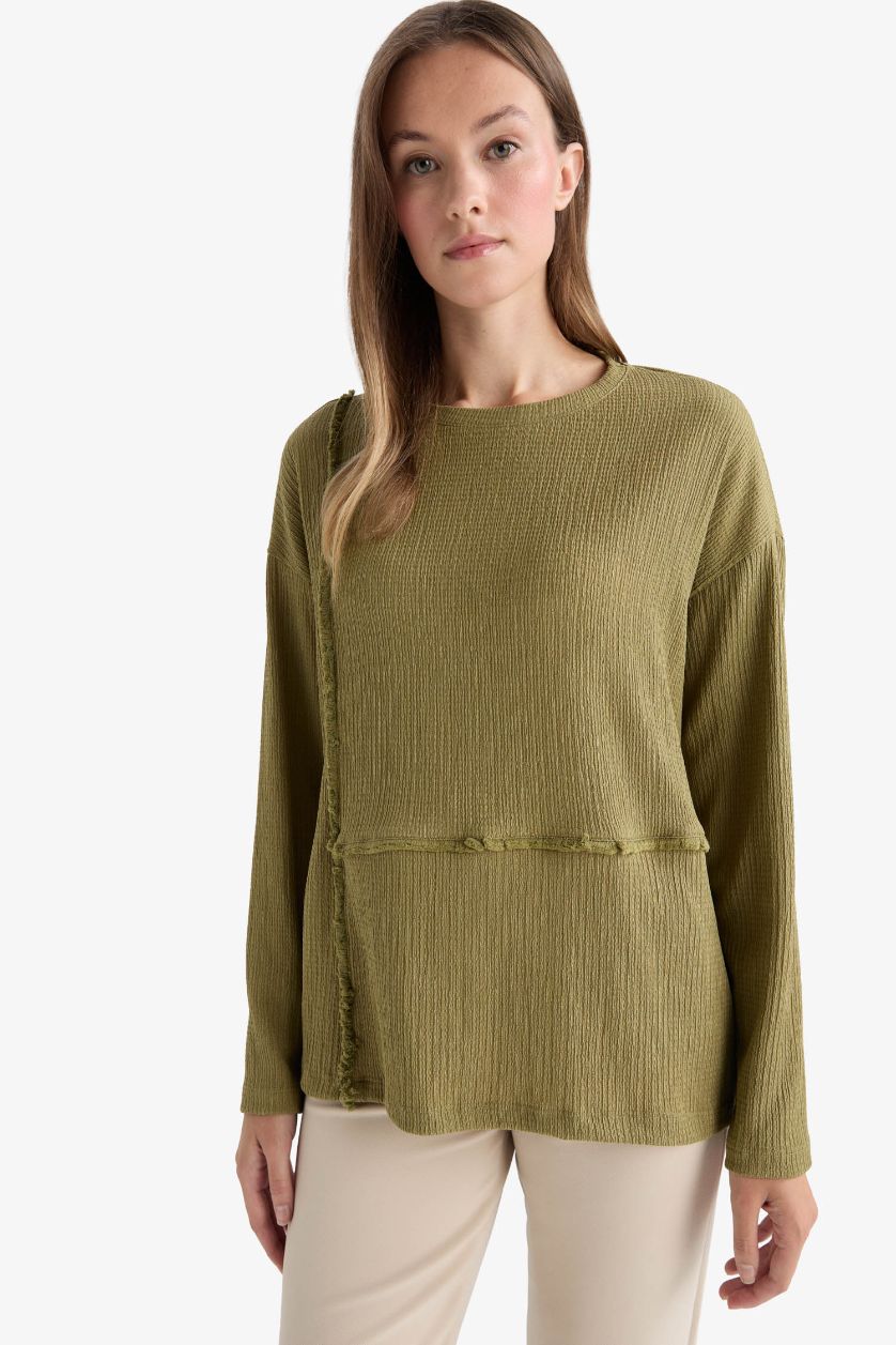 نساء كاكي Relax Fit Crew Neck Crepe T-Shirt