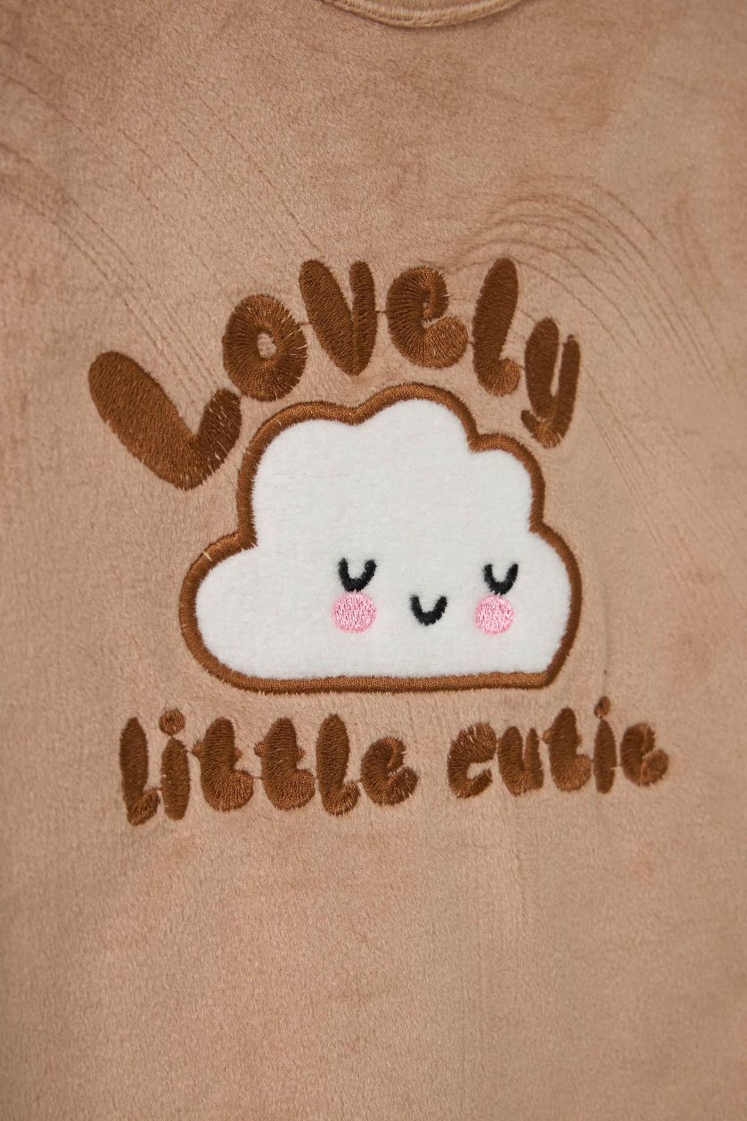 Kız Bebek Vizon Pijama Takımı Bulut Baskılı Uzun Kollu Welsoft Pelüş Üst Uzun Alt Kız Bebek