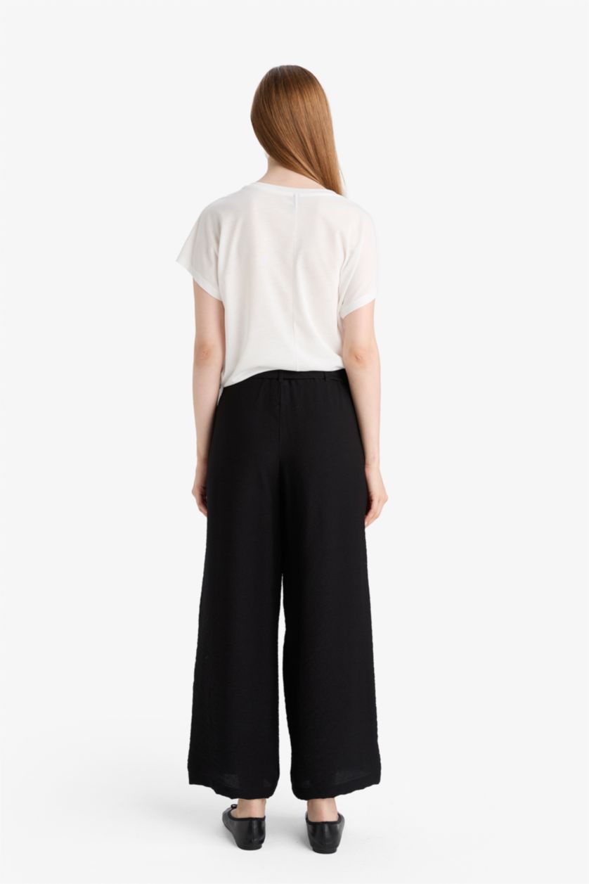 WOMAN Black Relax Fit Wide Leg Capri Pants