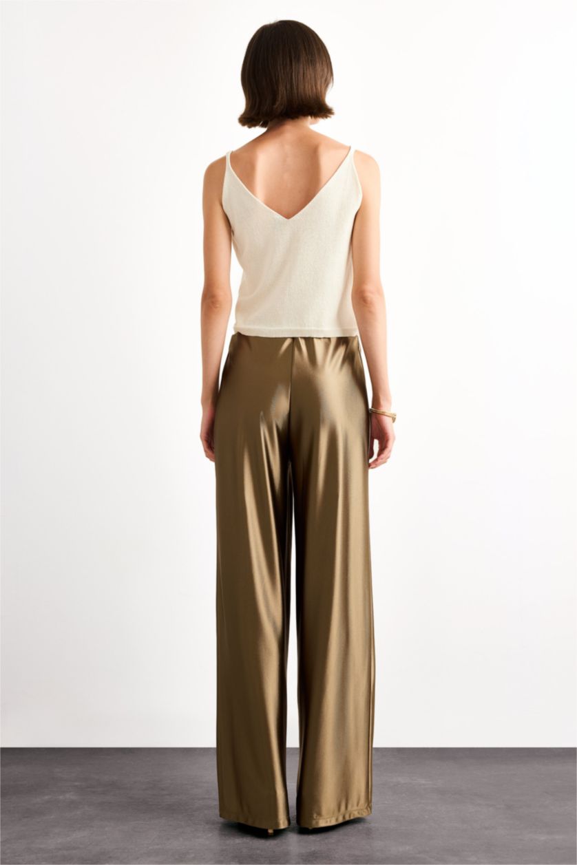 Woman Khaki Relax Fit Regular Hem Satin Trousers