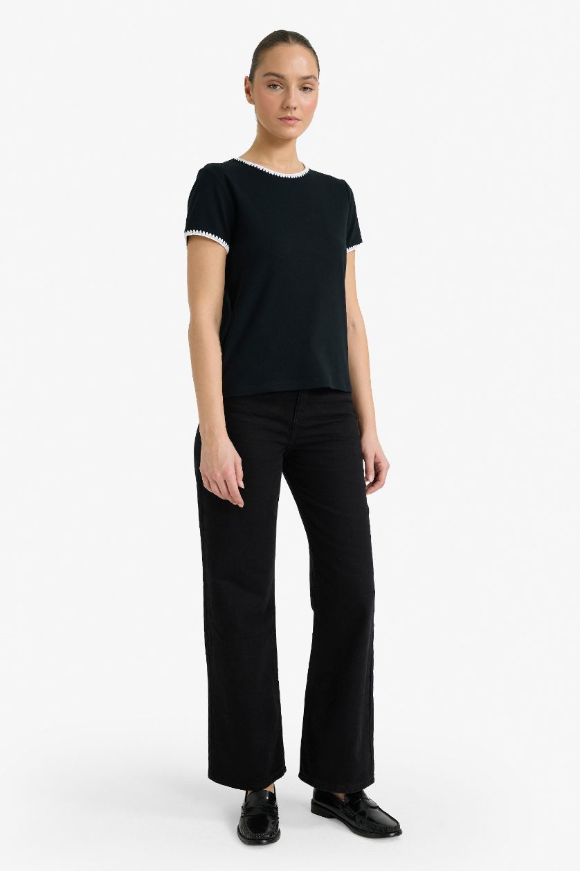 Женщины Черный Футболка в рубчик Slim Fit с коротким рукавом