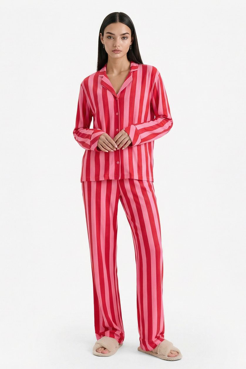 نساء أحمر سيت بجامة مخطط قصة عادية كم طويل - قطعتين