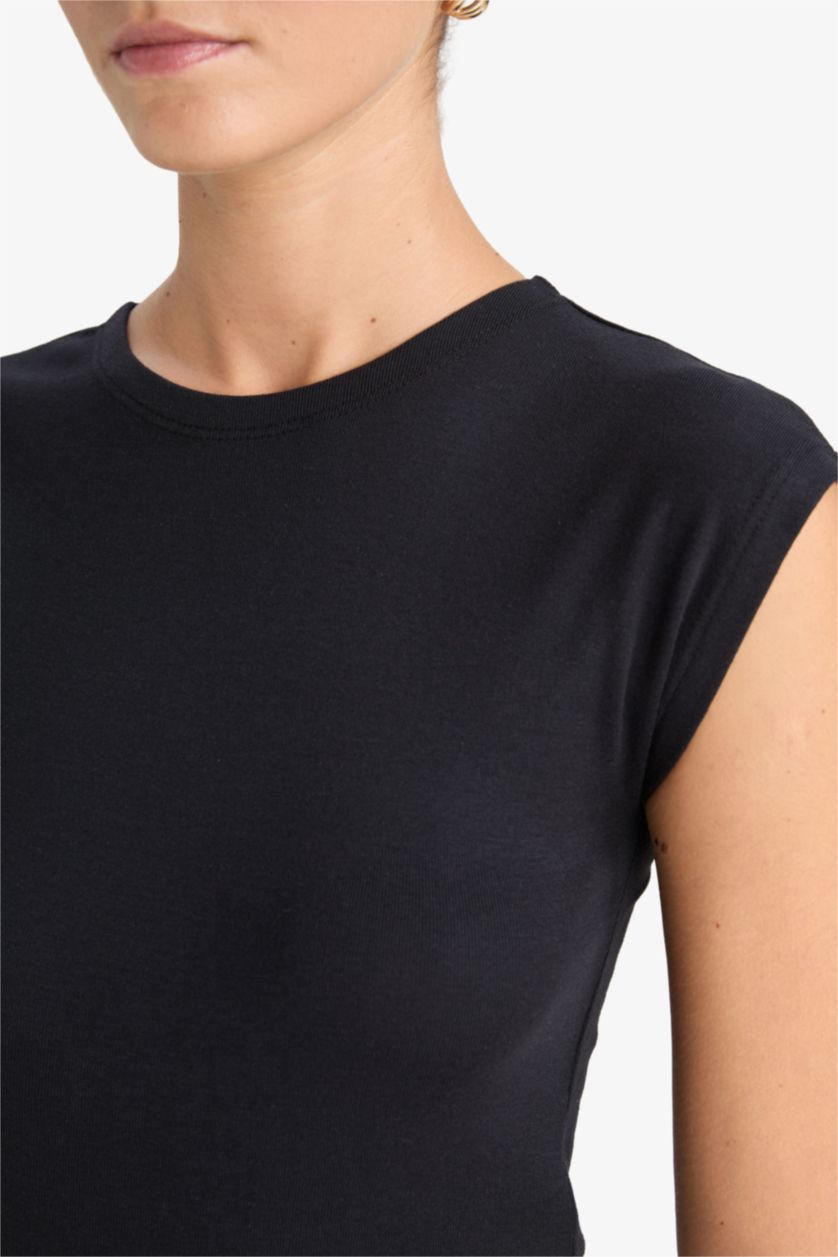 Әйелдерге қара Приталенная футболка Premium Slim Fit с узкими штанинами, круглым вырезом, из модала и коротким рукавом