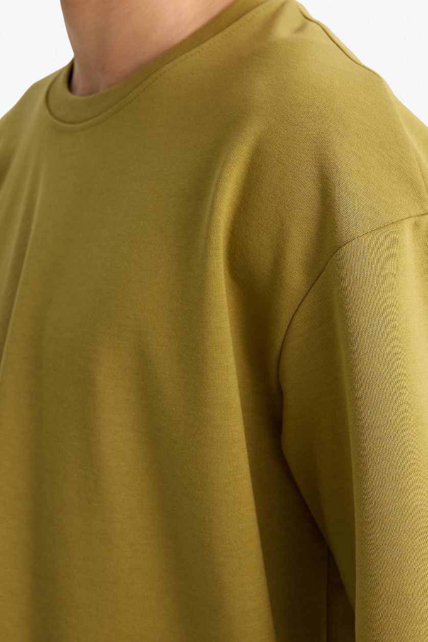 HOMME Kaki T-shirt oversize à manches courtes et col rond