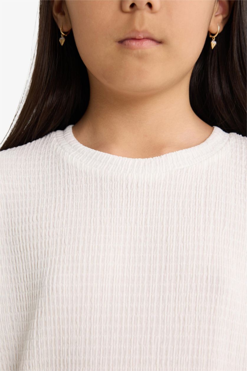 Kız Çocuk - Genç Kız Ekru Oversize Geniş Kalıp Bisiklet Yaka Kısa Kollu Tişört Kız Çocuk