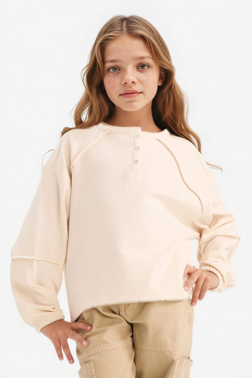 Kız Çocuk - Genç Kız Ekru Oversize Geniş Kalıp Bisiklet Yaka Düğmeli Sweatshirt Kız Çocuk