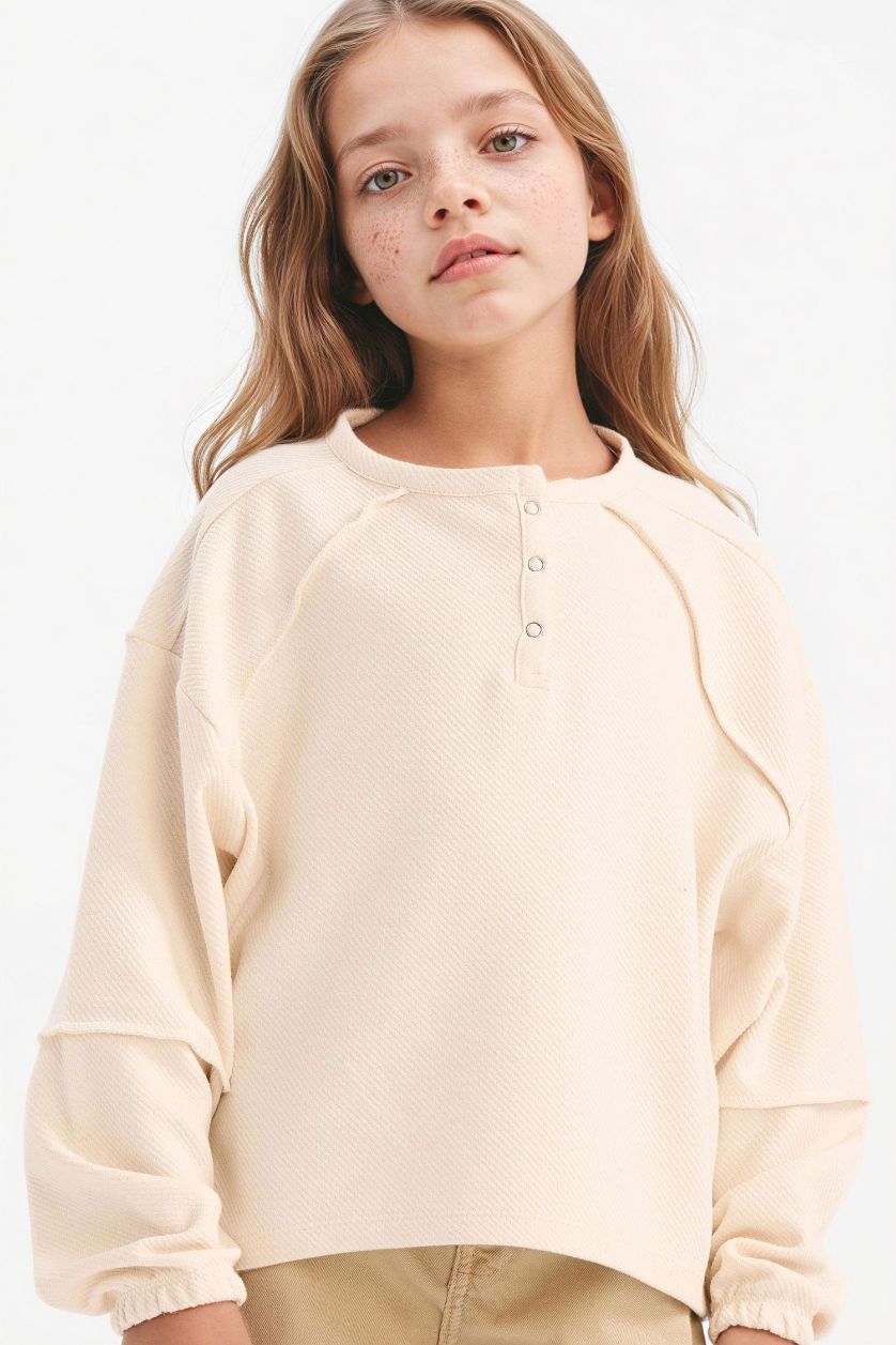 Kız Çocuk - Genç Kız Ekru Oversize Geniş Kalıp Bisiklet Yaka Düğmeli Sweatshirt Kız Çocuk