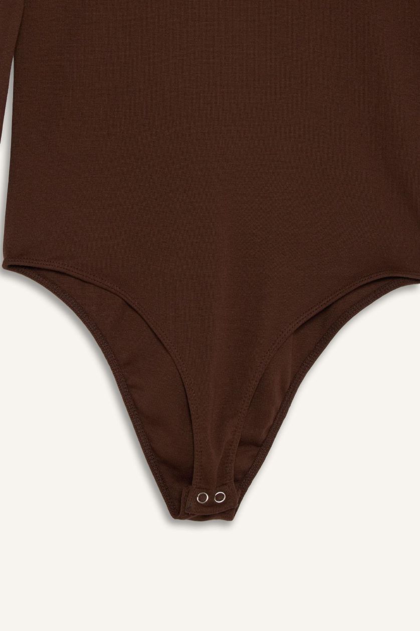 Kadın Kahve Yarım Balıkçı Yaka Modal Çıtçıtlı Body