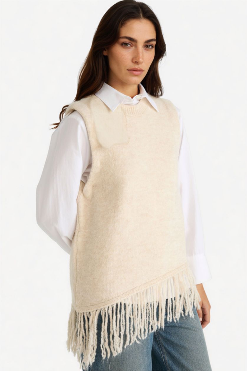 Woman Ecru Oversize Crew Neck Knitwear Vest