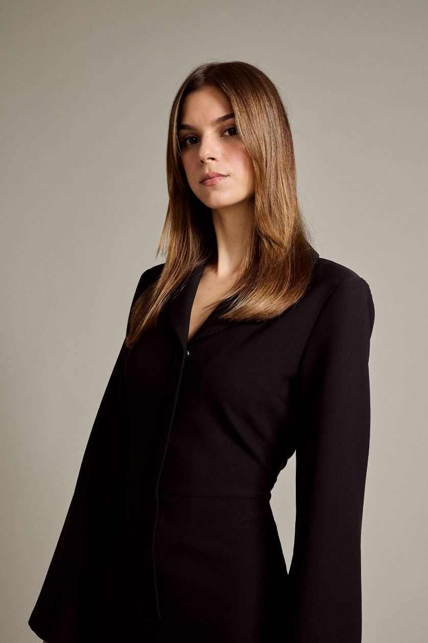 Kadın Siyah Fitted Krep Uzun Kollu Kısa Tulum