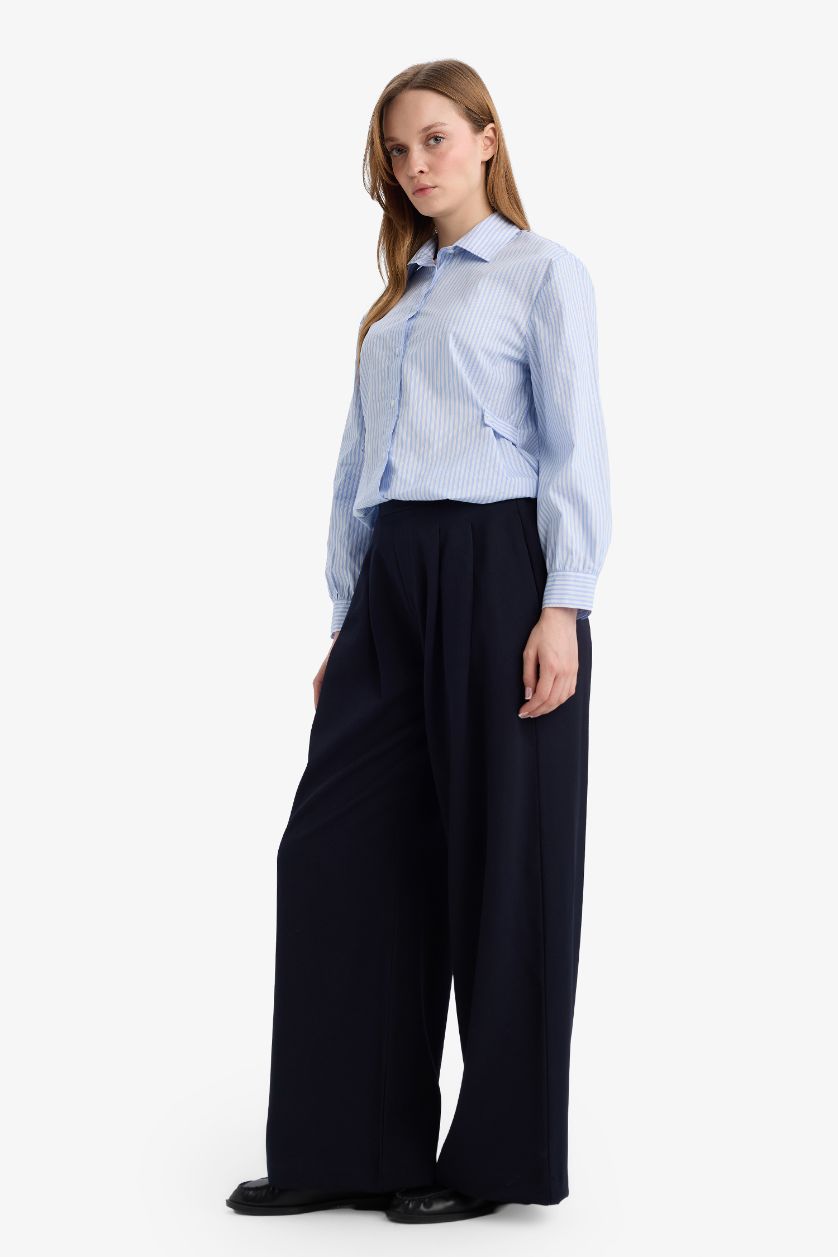 Woman Indigo Regular Fit Trousers