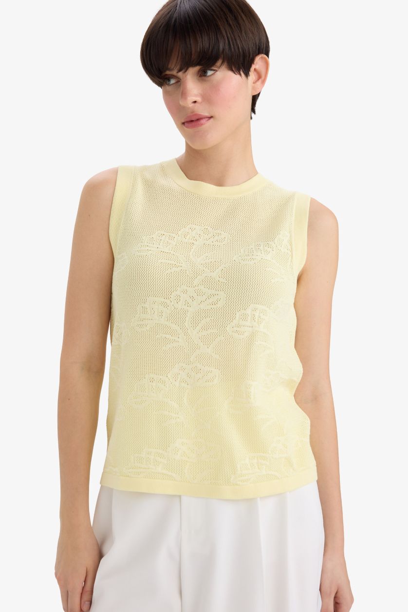 Kadın Sarı Regular Fıt Ajurlu Bisiklet Yaka Triko Atlet