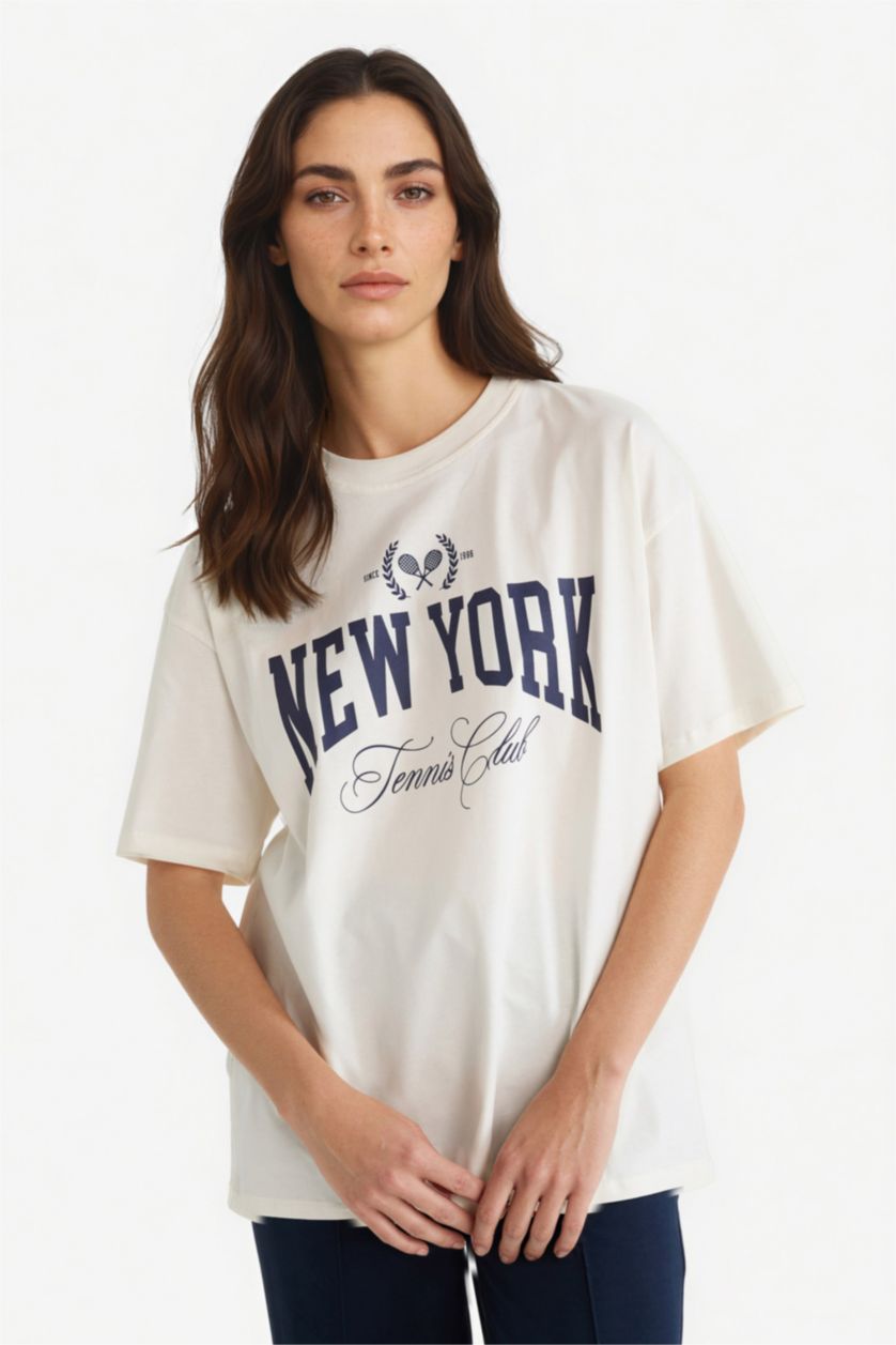 Kadın Ekru Oversıze Bisiklet Yaka Baskılı Kısa Kollu Tişört