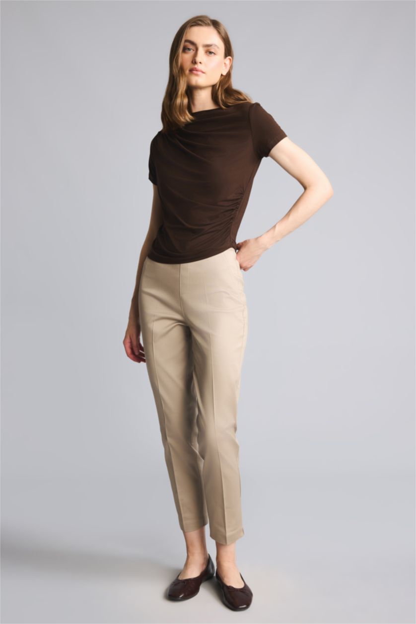 Әйелдерге Қоңыр Slim Fit футболка