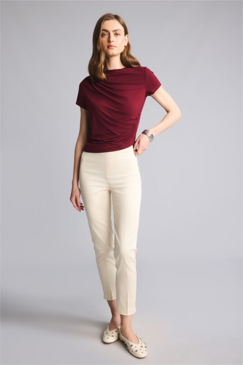 Әйелдерге Бордо Slim Fit футболка
