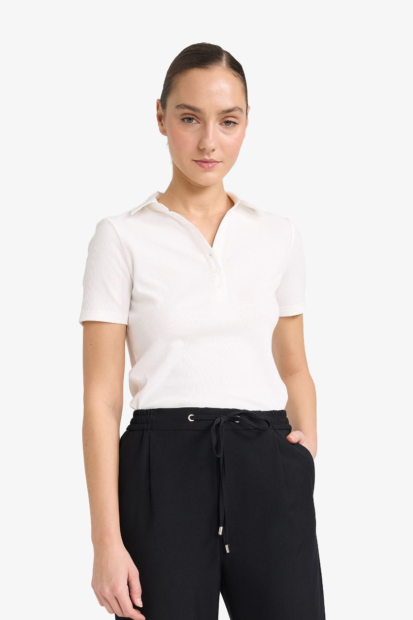 Woman Ecru Slim Fit Ribbed Short Sleeve Polo T-Shirt