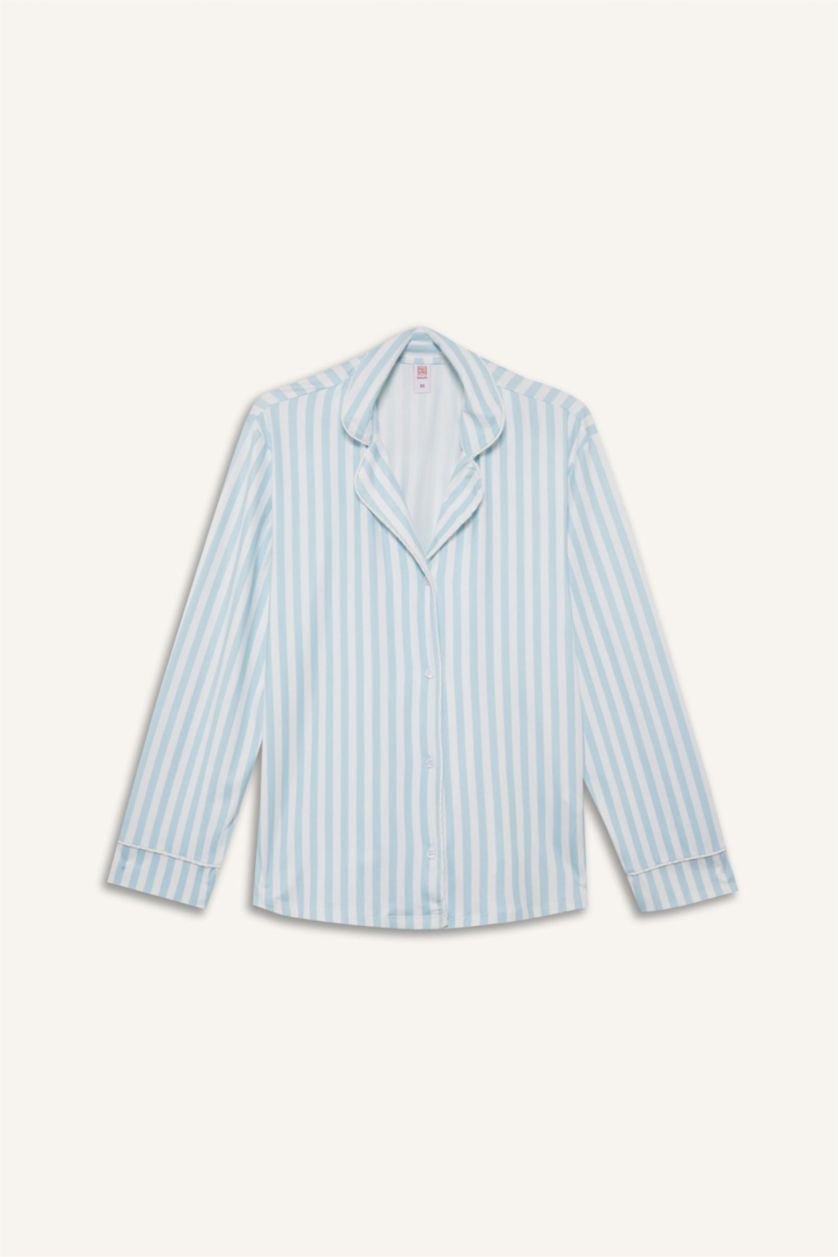 Kadın Açık Mavi Regular Fıt Pijama Yaka Uzun Kollu Softshell Üst