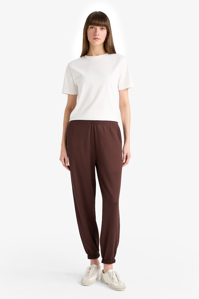 Kadın Kahve Jogger Fit Basic Düz Cepli Eşofman Altı