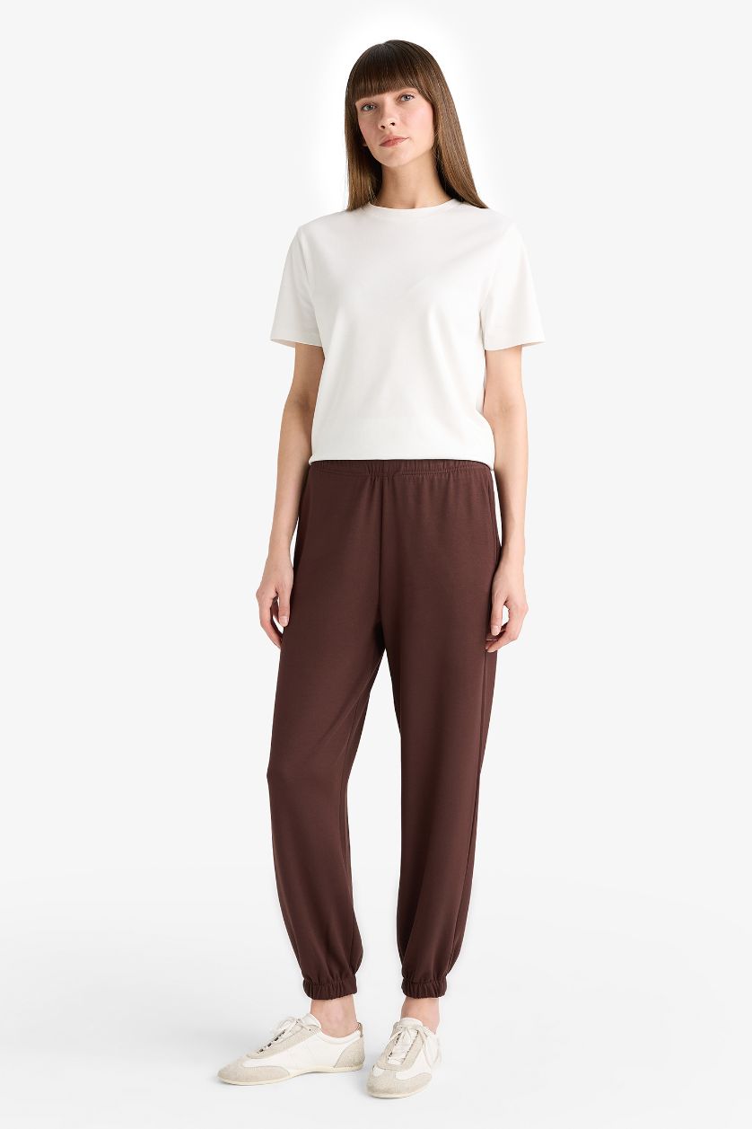 Kadın Kahve Jogger Fit Basic Düz Cepli Eşofman Altı