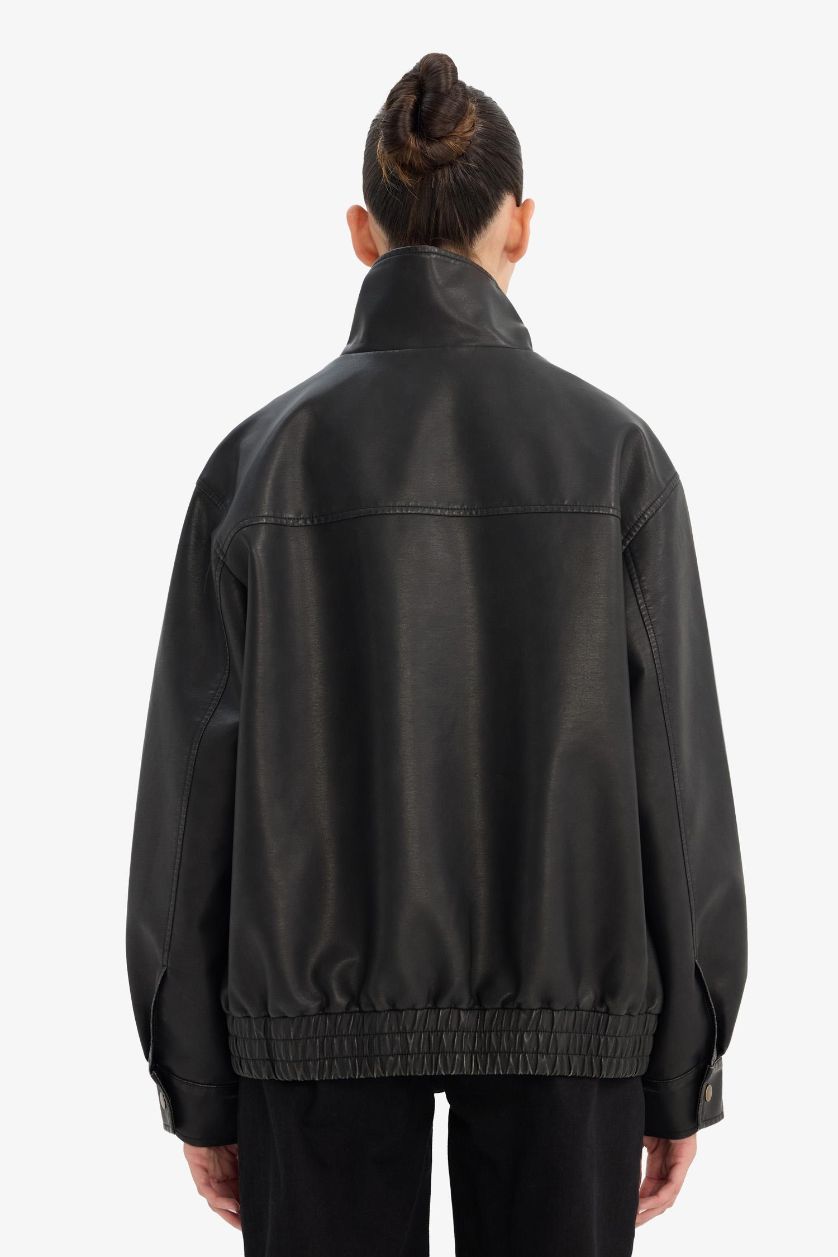 Kadın Siyah Dad Fıt Suni Deri Mont