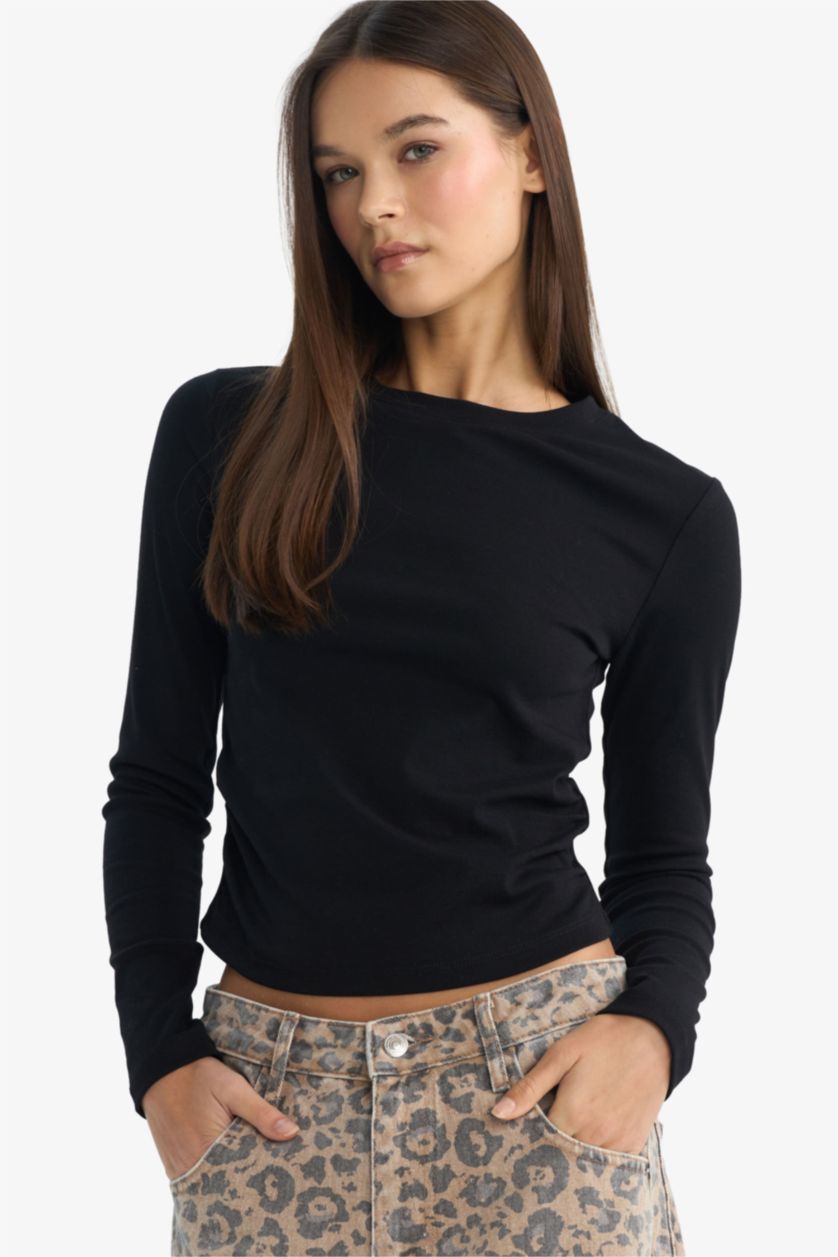 Kadın Siyah Fıtted Ribana Tişört