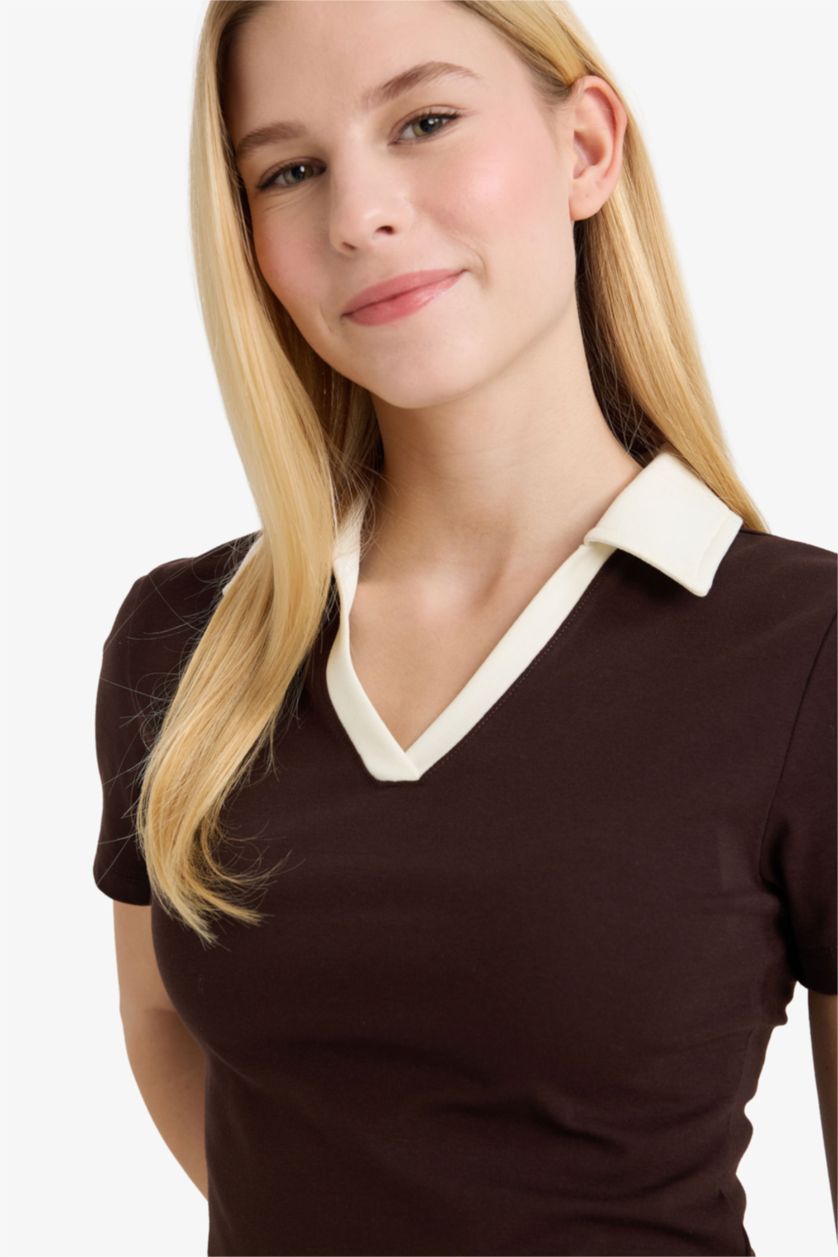 Woman Brown تيشيرت نص ردن مخصر سليم فيت