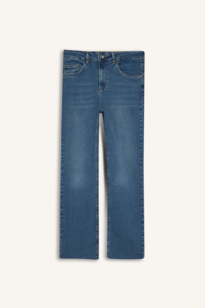 WOMAN Blue Crop Flare Fit Low Waist Ankle Length Washed Jeans