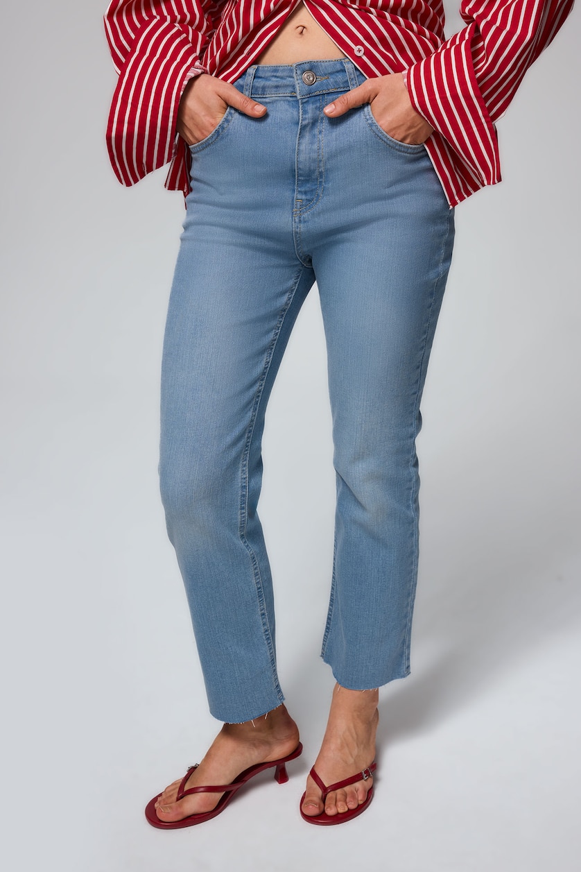 Kadın Mavi Yüksek Bel Bilek Boyu Crop Kesim Jean Pantolon