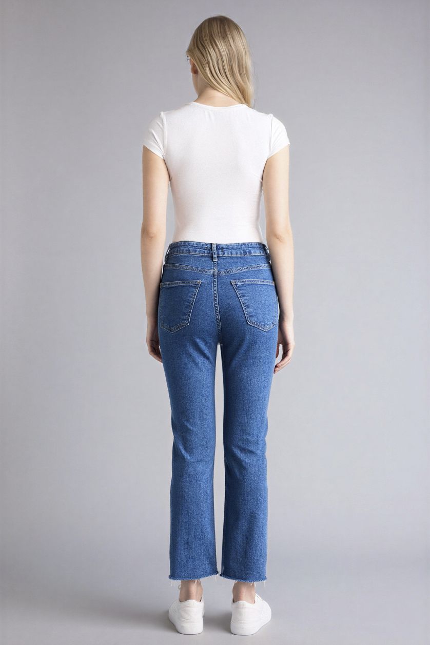 FEMME Bleu Jean évasé court à taille basse effet délavé